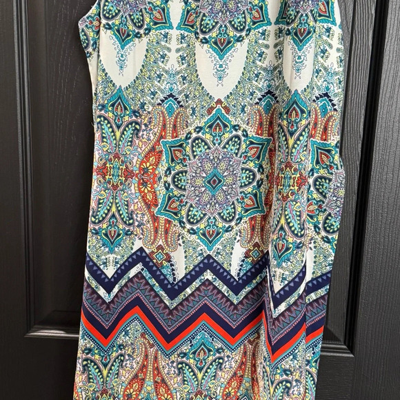 Multicolor Bohemian Print Dress - Picture 4 of 4